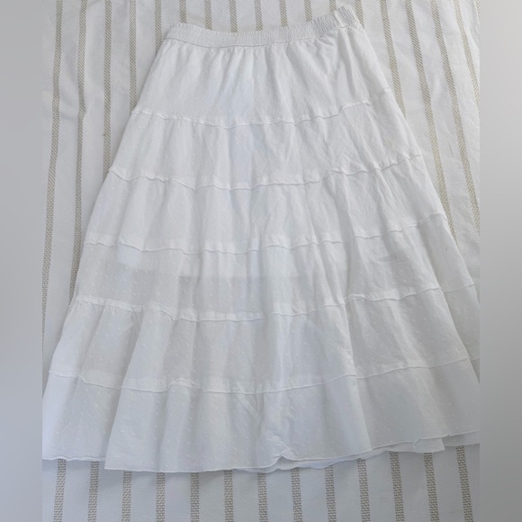 Studio West White Swiss Dot Tiered Midi Skirt Size Small Elastic Waist - Picture 2 of 6